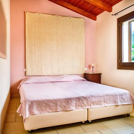 Bithia Holiday home Domus De Maria