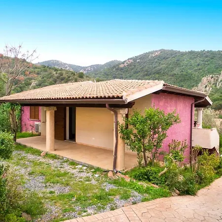 Bithia * Domus De Maria